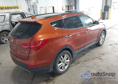 2016 Hyundai Santa Fe Sport 2.0L Turbo z USA, uszkodzony, nr VIN 5XYZWDLA7GG363286